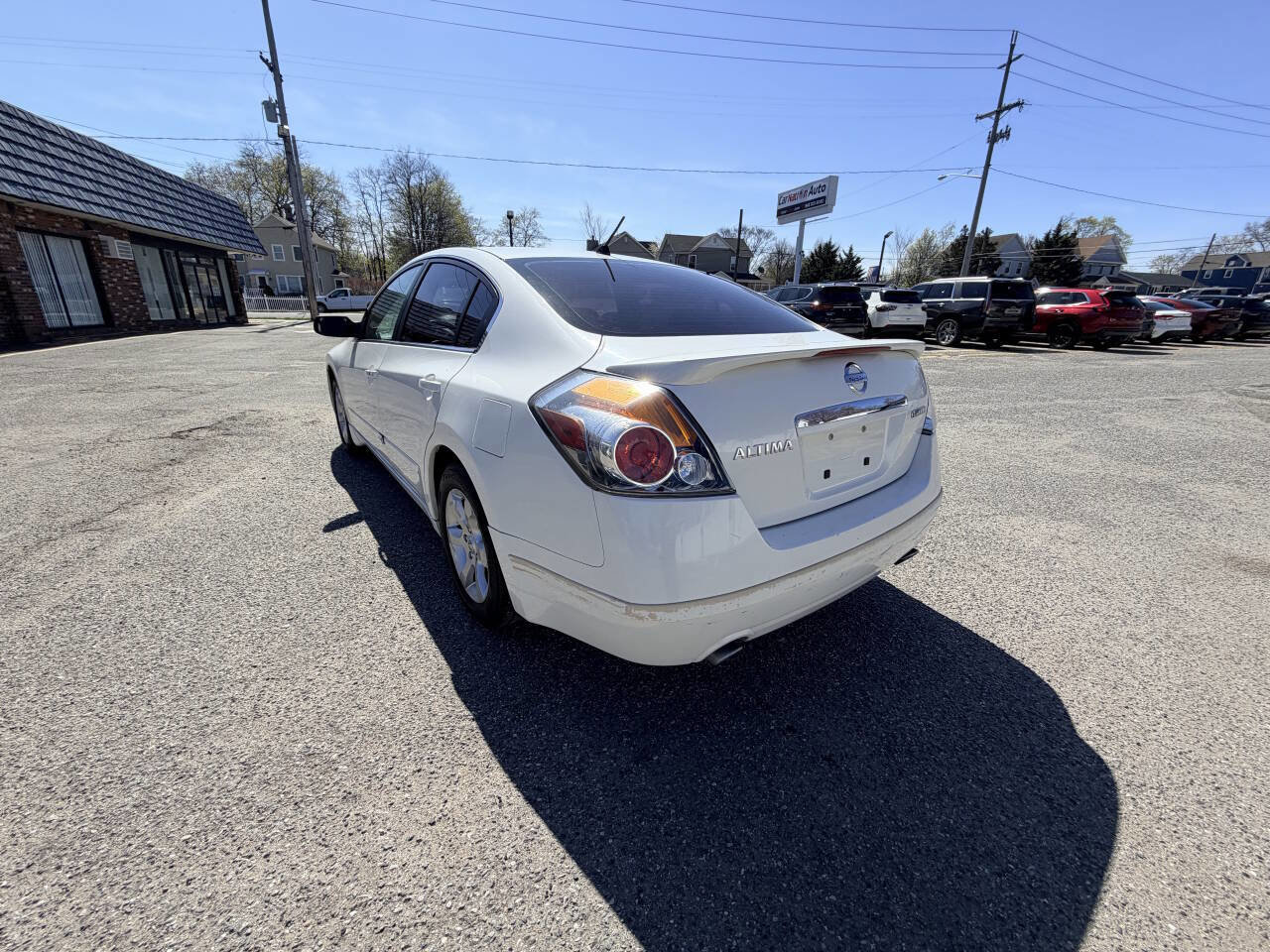 Used 2007 Nissan Altima Hybrid Sedan w/ Convenience Pkg image 14
