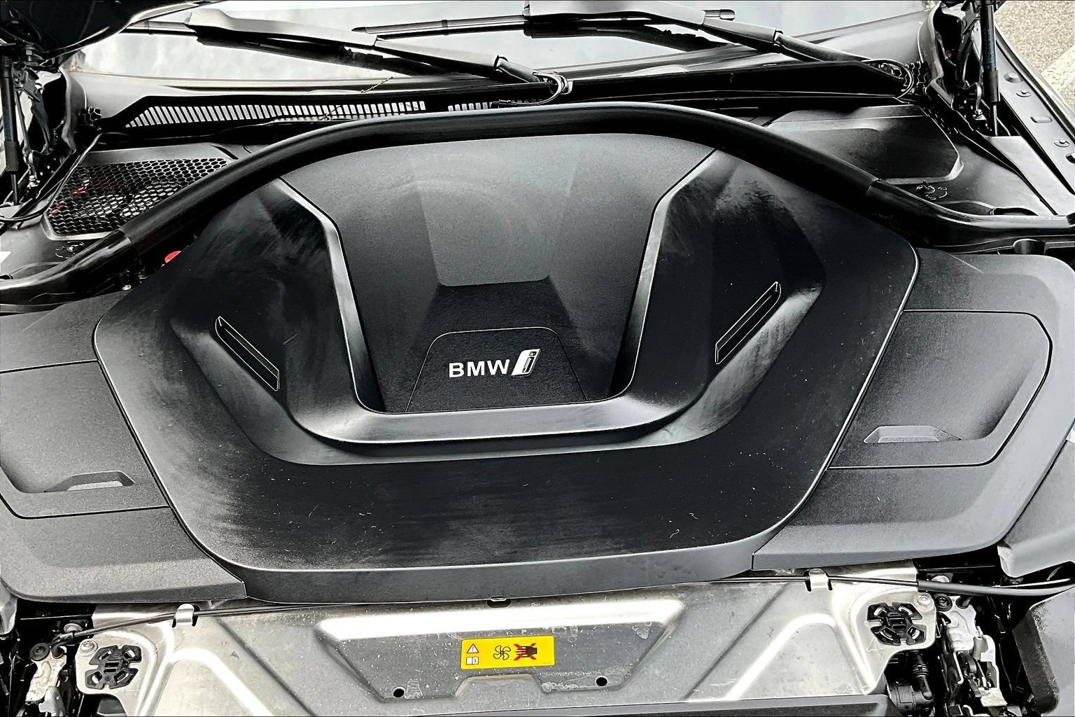 Used 2023 BMW i4 eDrive40 w/ Premium Package RWD image 28