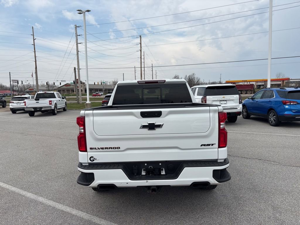 Certified 2024 Chevrolet Silverado 1500 RST w/ Redline Edition image 7