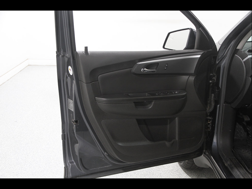 Used 2012 Chevrolet Traverse LT AWD/4WD image 4