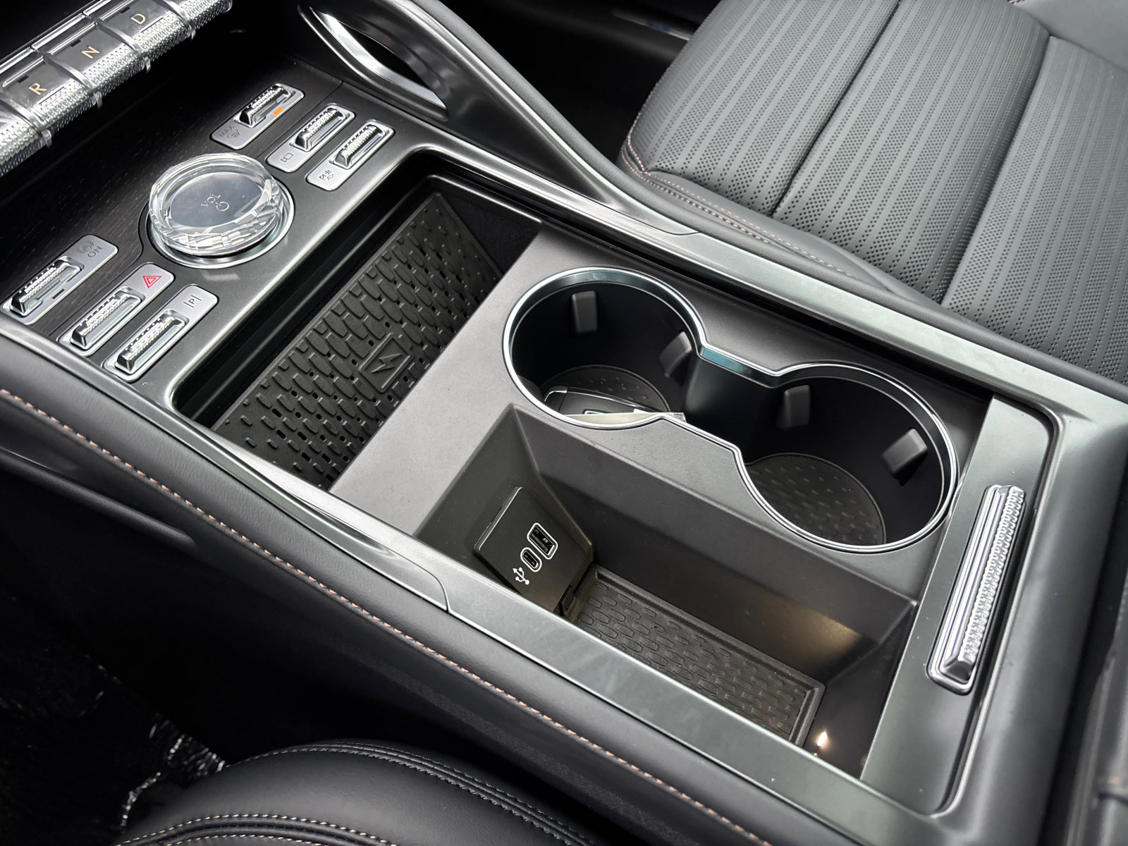 New 2026 Lincoln Nautilus Reserve w/ Jet Appearance Package image 25