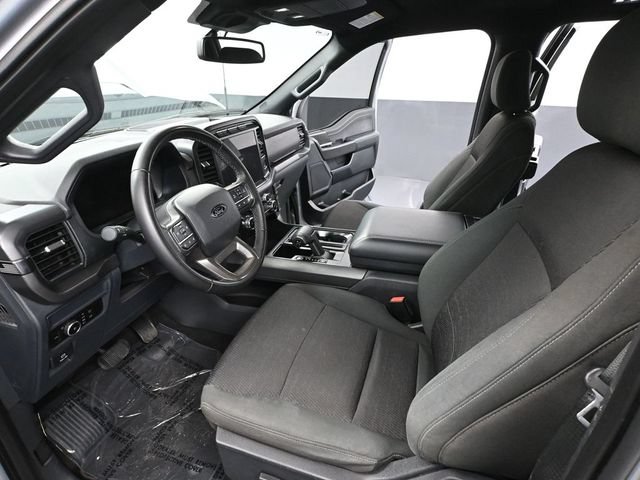 Used 2024 Ford F150 XLT w/ XLT Black Appearance Package AWD/4WD image 17