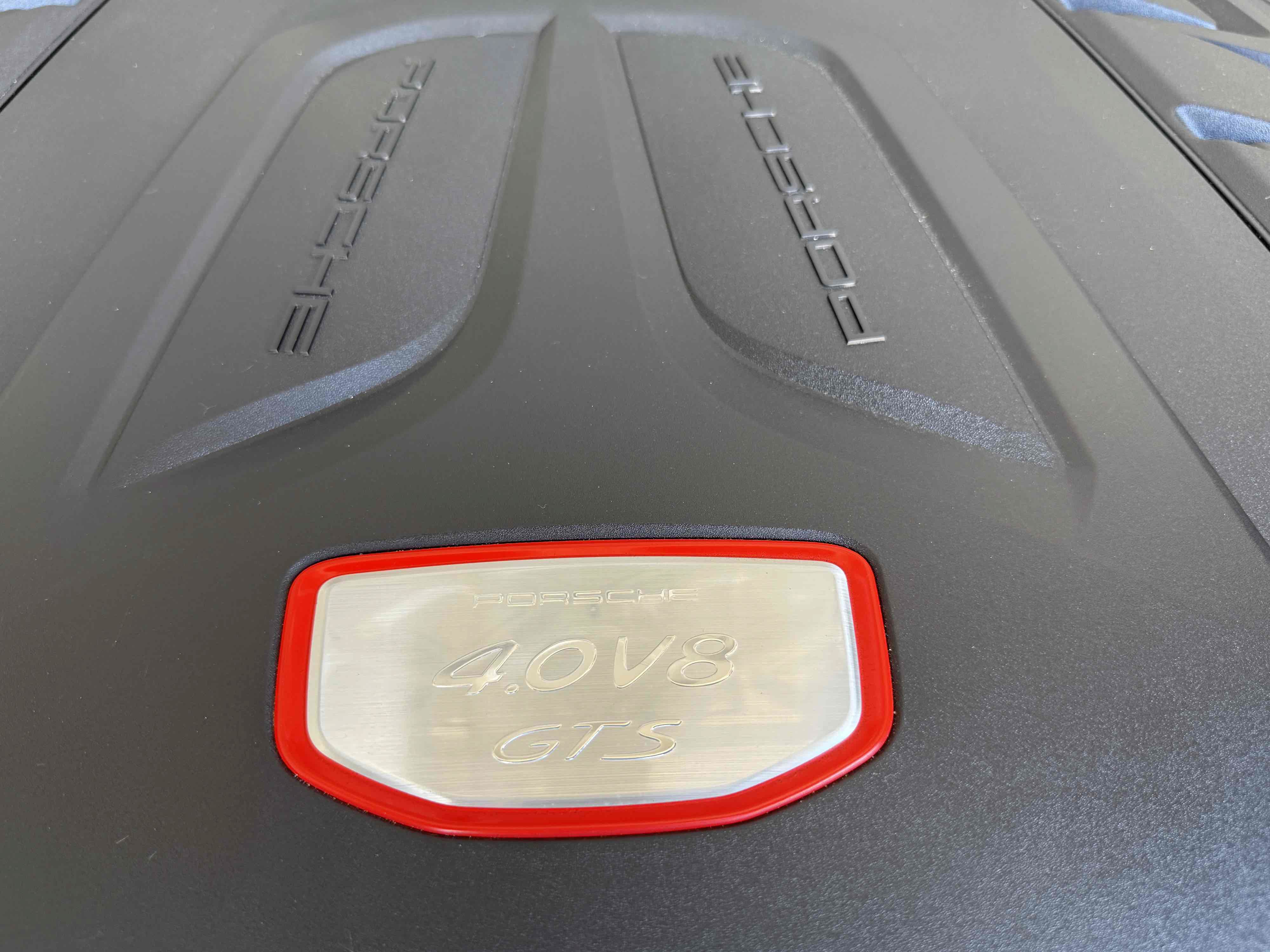 Used 2022 Porsche Cayenne GTS AWD/4WD image 99