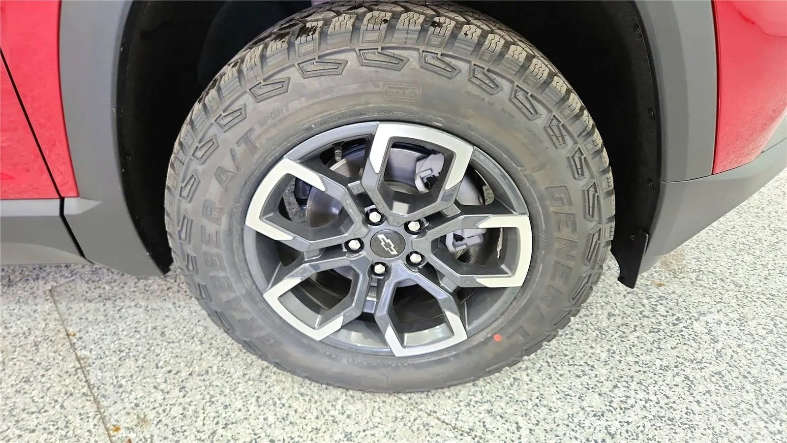 New 2026 Chevrolet Equinox ACTIV image 13