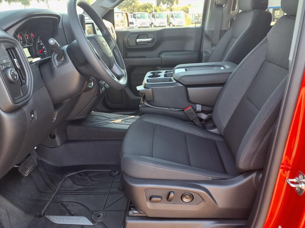 New 2026 Chevrolet Silverado 1500 Custom RWD image 6