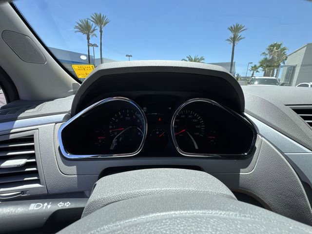 Used 2012 Chevrolet Traverse LS FWD image 11