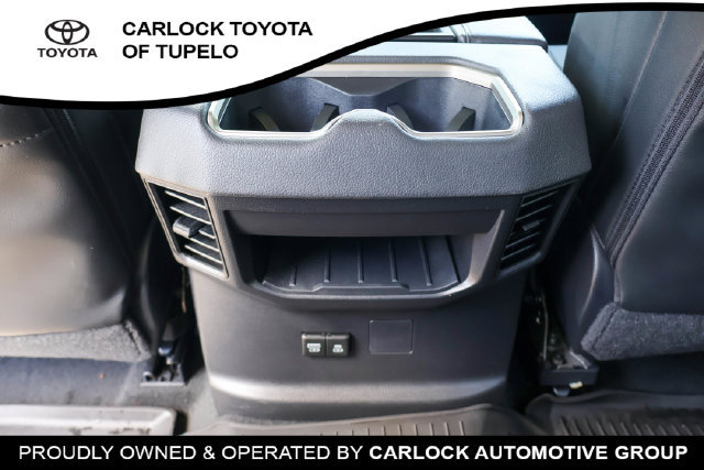 Used 2024 Toyota Tundra Limited AWD/4WD image 23
