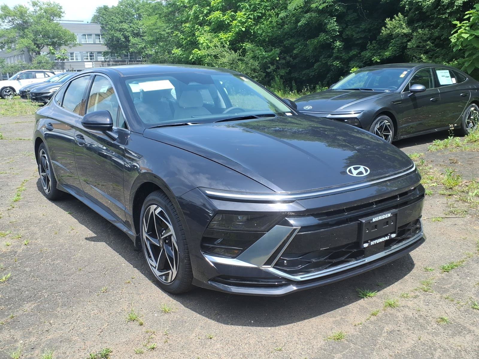 New 2026 Hyundai Sonata SEL FWD image 3