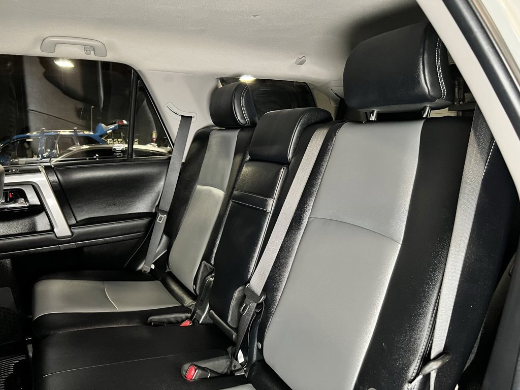 Used 2023 Toyota 4Runner SR5 Premium image 8