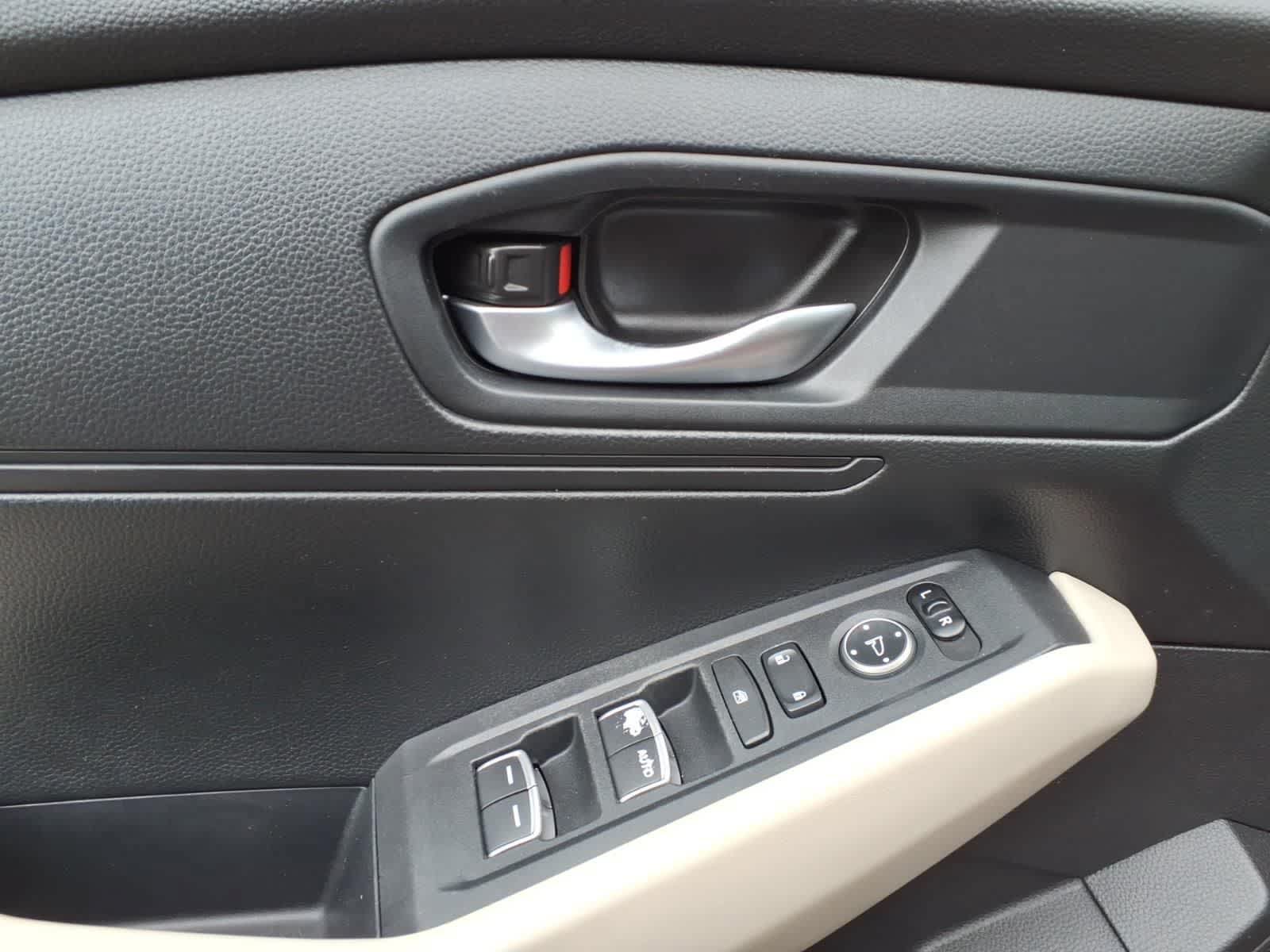 Used 2023 Honda Accord LX image 13
