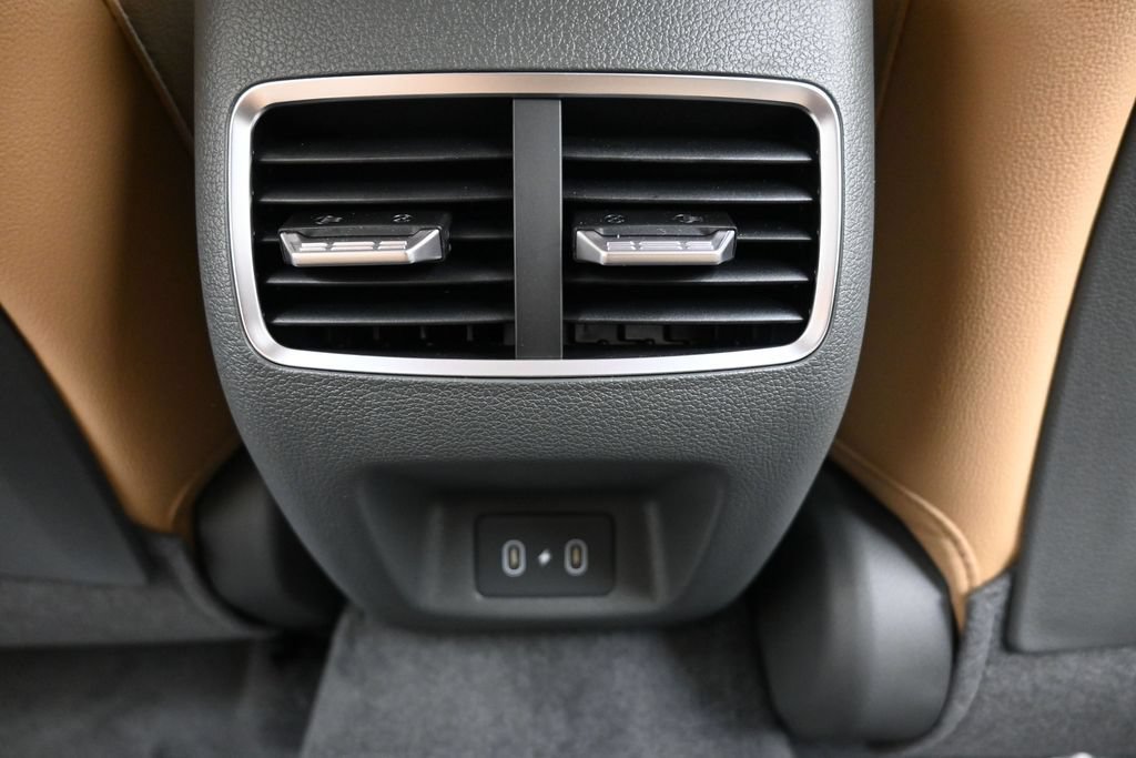 New 2026 Hyundai Sonata Limited FWD image 17