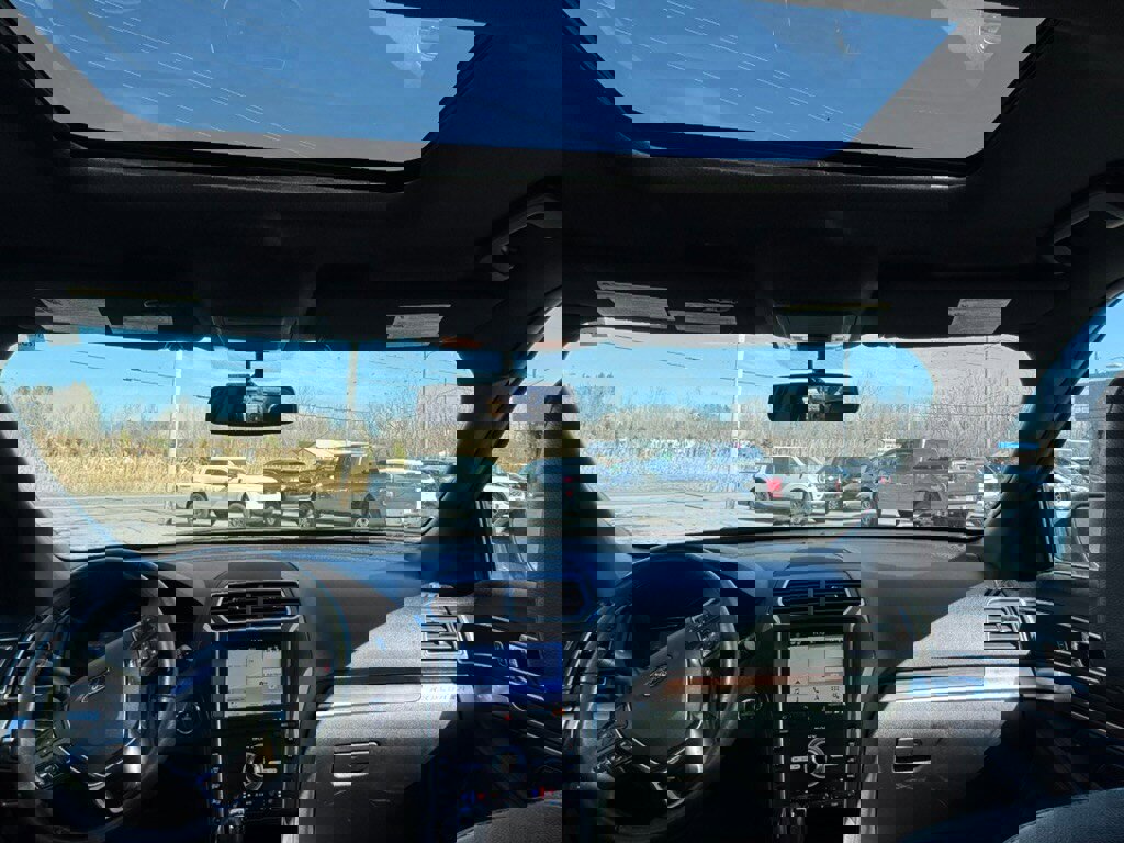 Used 2019 Ford Explorer Limited image 13