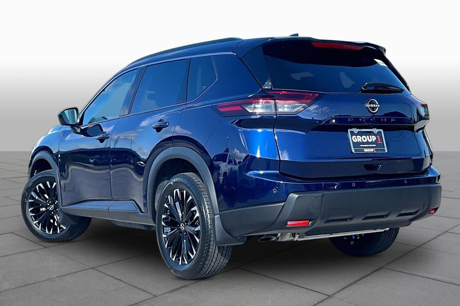 New 2026 Nissan Rogue Dark Armor FWD image 12