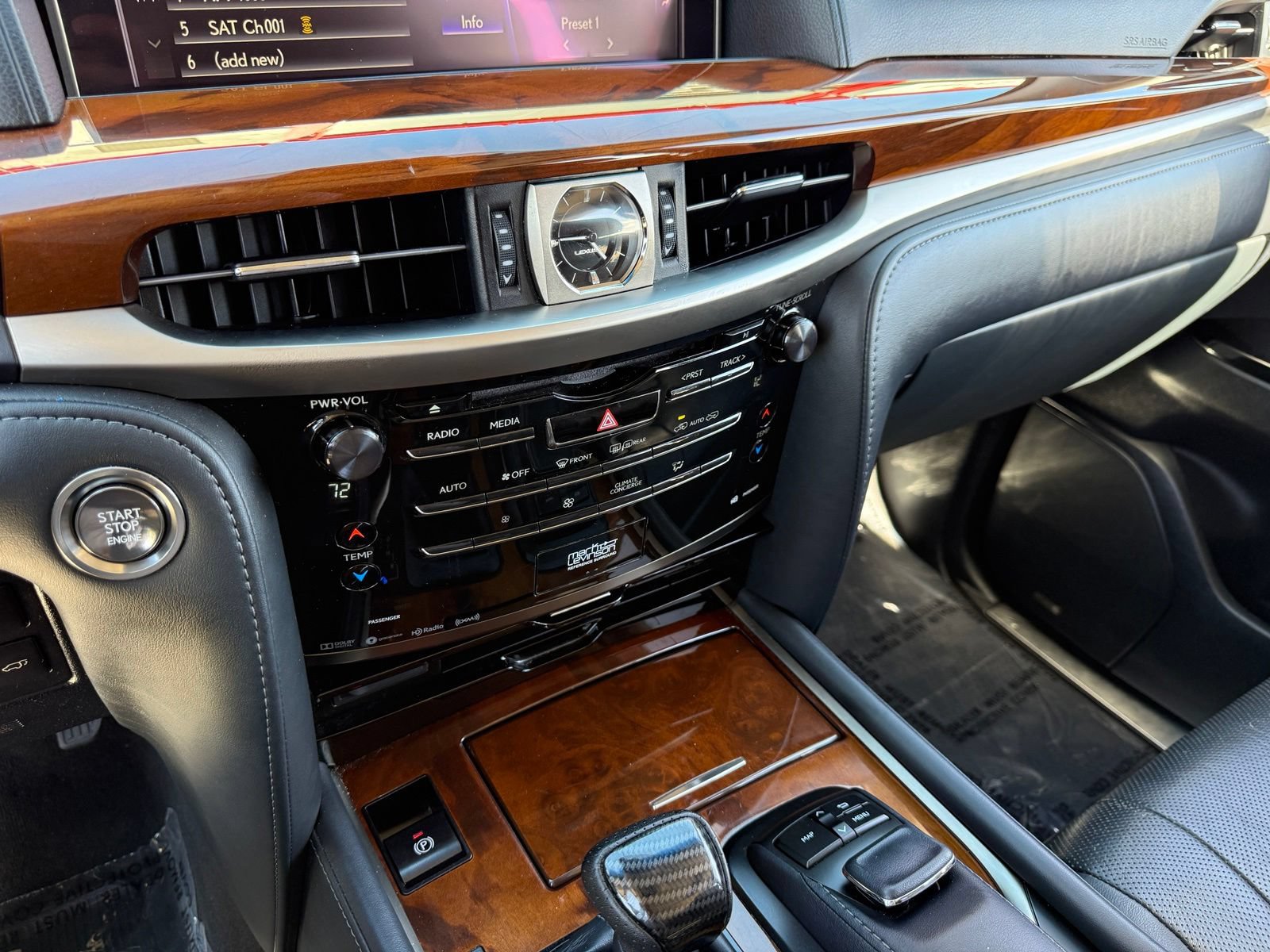 Used 2019 Lexus LX 570 4WD w/ Luxury Package image 27
