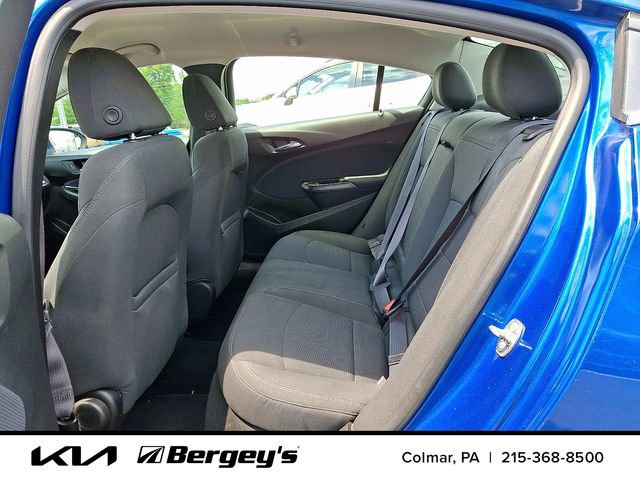 Used 2016 Chevrolet Cruze LT FWD image 12