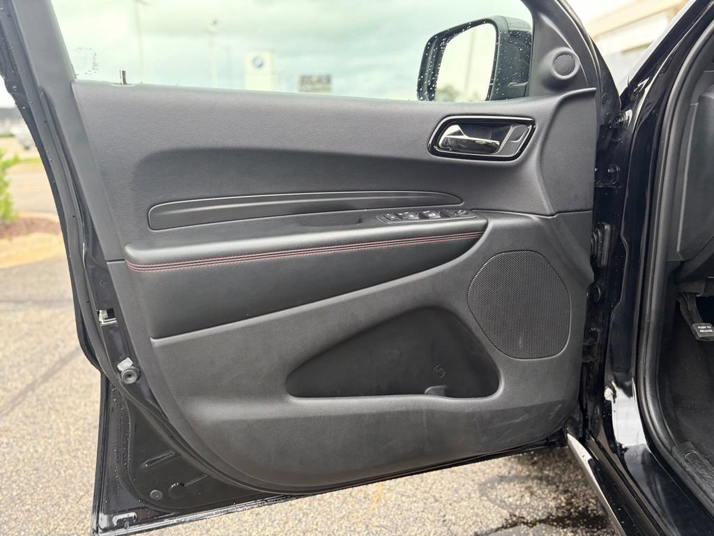 Used 2025 Dodge Durango GT AWD/4WD image 19