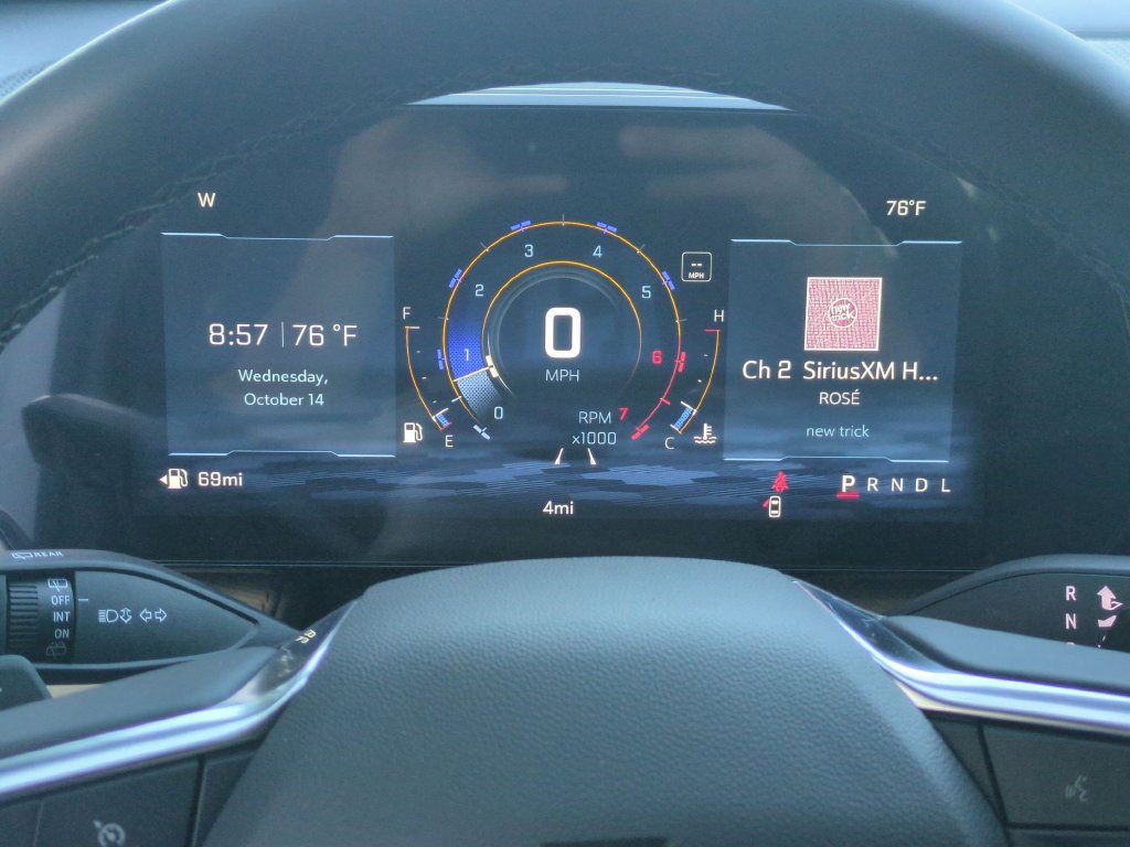 New 2027 Chevrolet Equinox ACTIV w/ Convenience Package III FWD image 19