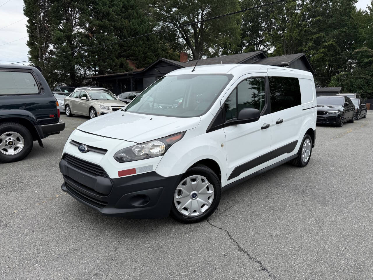 Used 2017 Ford Transit Connect XL FWD image 1