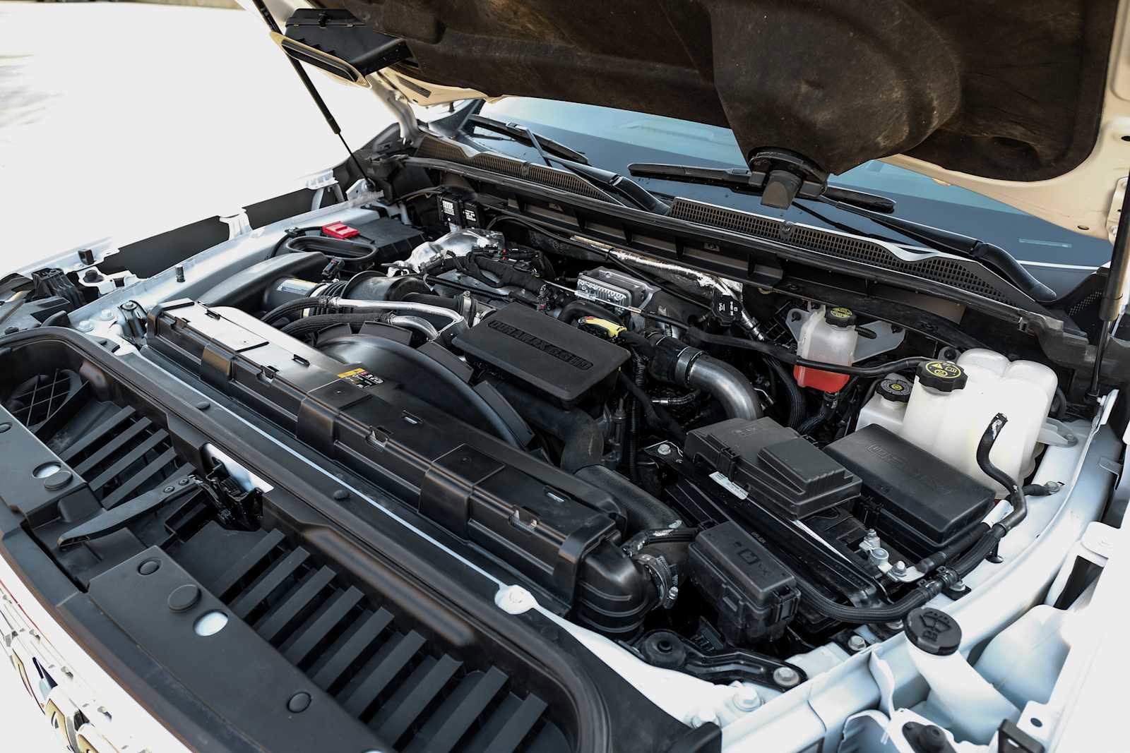 Used 2022 GMC Sierra 3500 Denali w/ Denali Ultimate Package AWD/4WD image 48