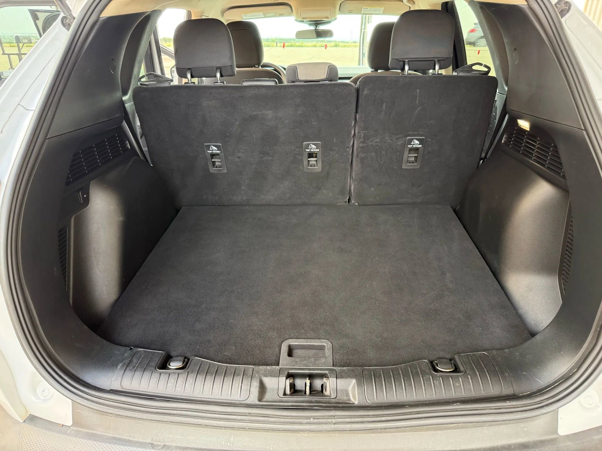 Used 2020 Ford Escape SE image 26