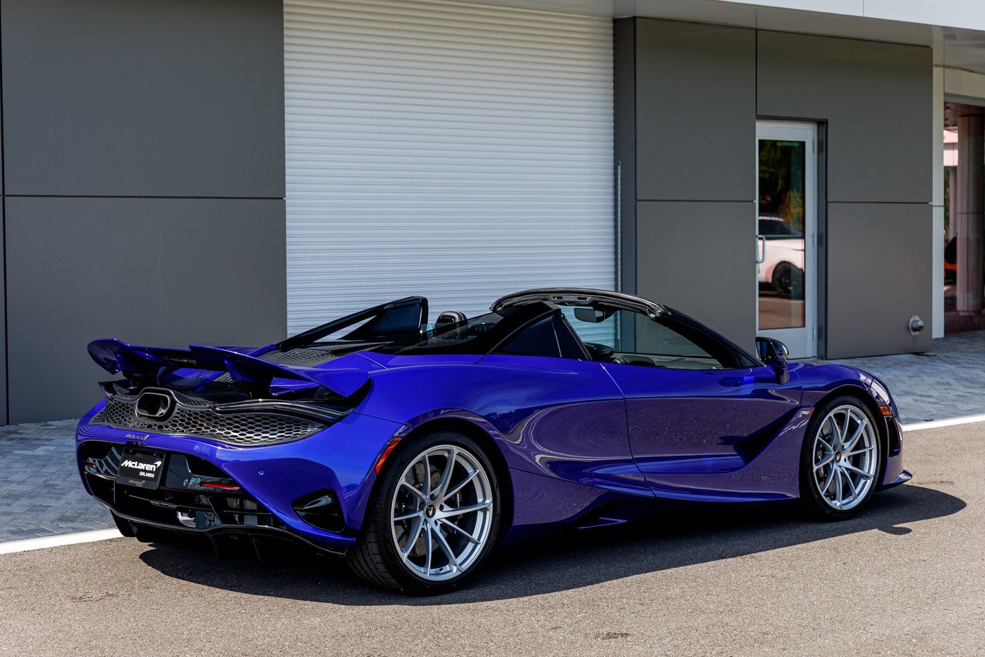 New 2026 McLaren 750S Spider RWD image 31