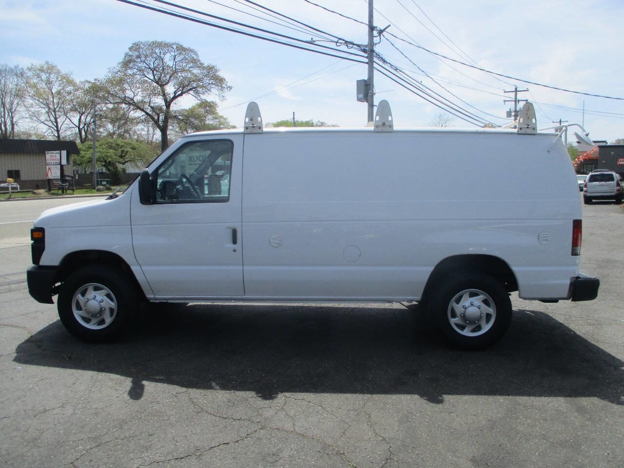 Used 2011 Ford E-250 and Econoline 250 w/ PWR Group image 4