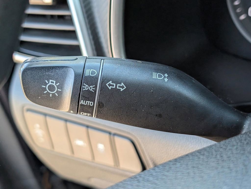 Used 2021 Hyundai Tucson SE w/ Cargo Package image 24