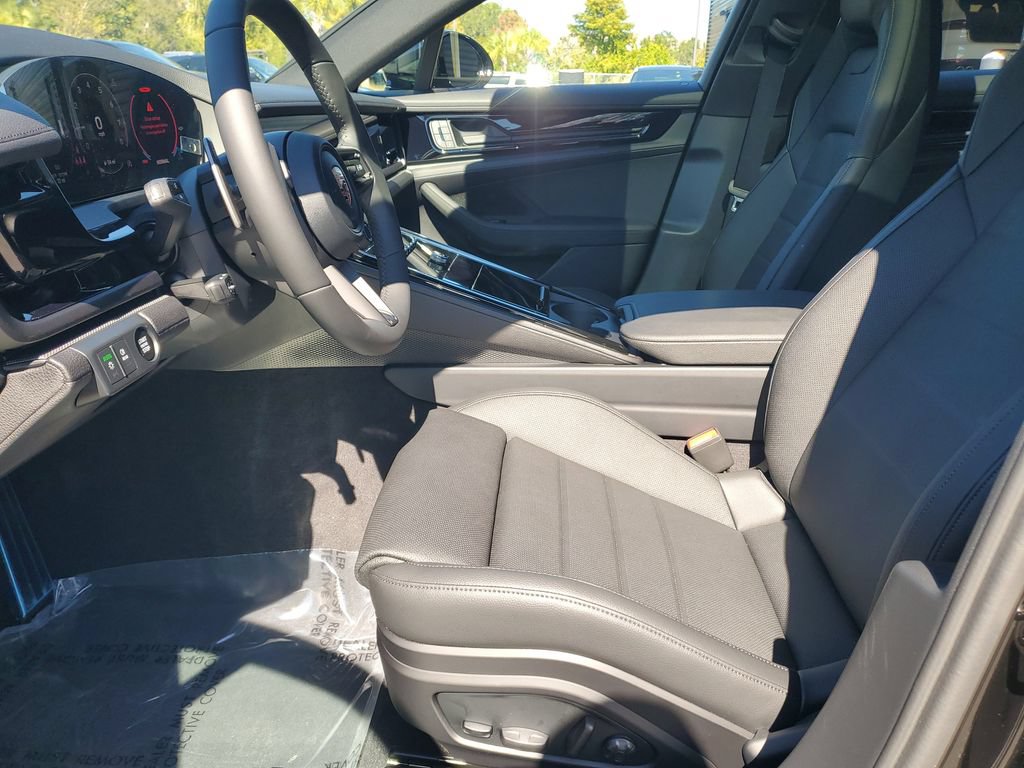 New 2026 Porsche Panamera RWD image 29