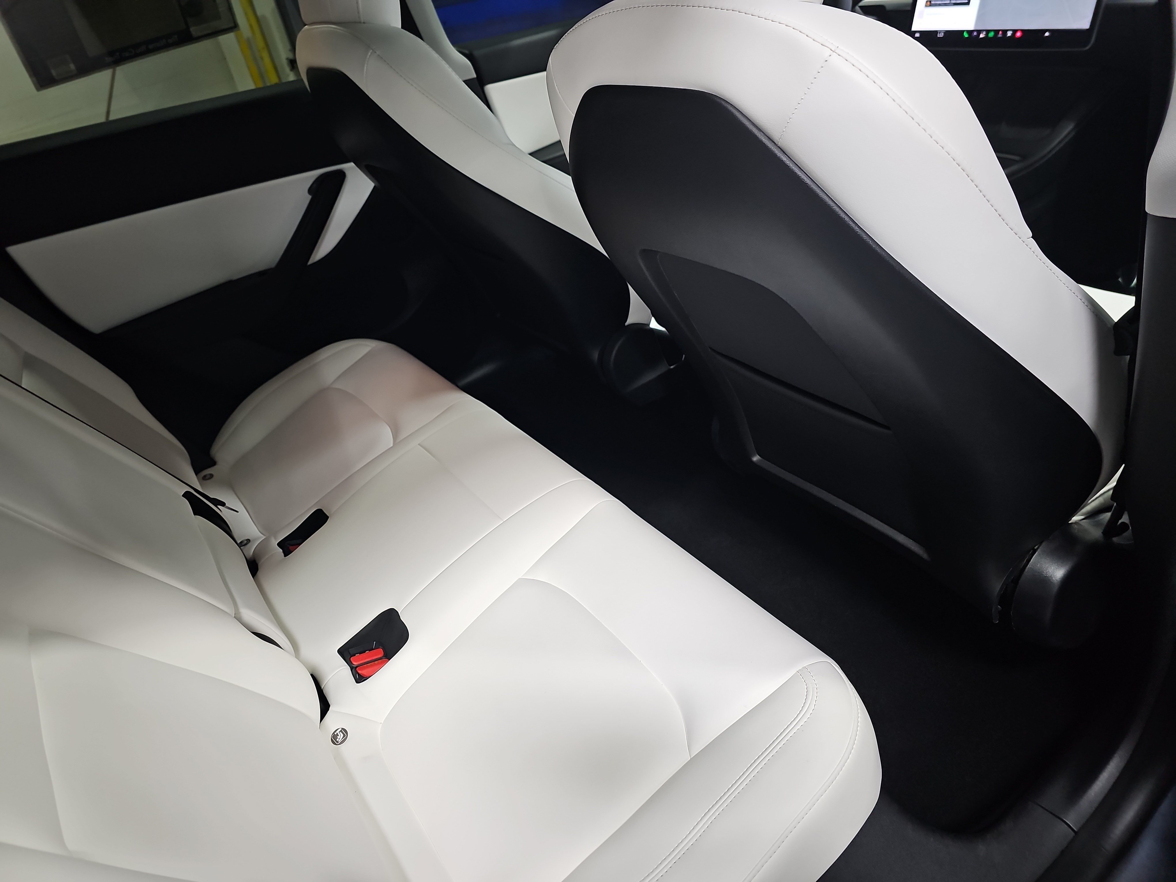 Used 2021 Tesla Model Y Performance AWD/4WD image 11
