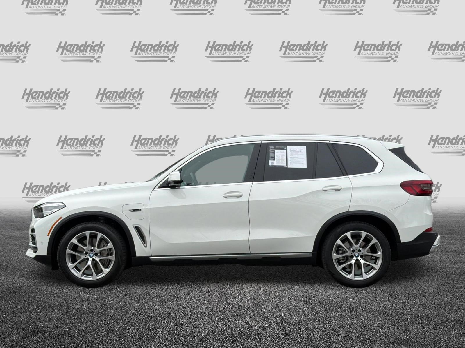 Certified 2023 BMW X5 xDrive45e w/ Climate Comfort Package image 8