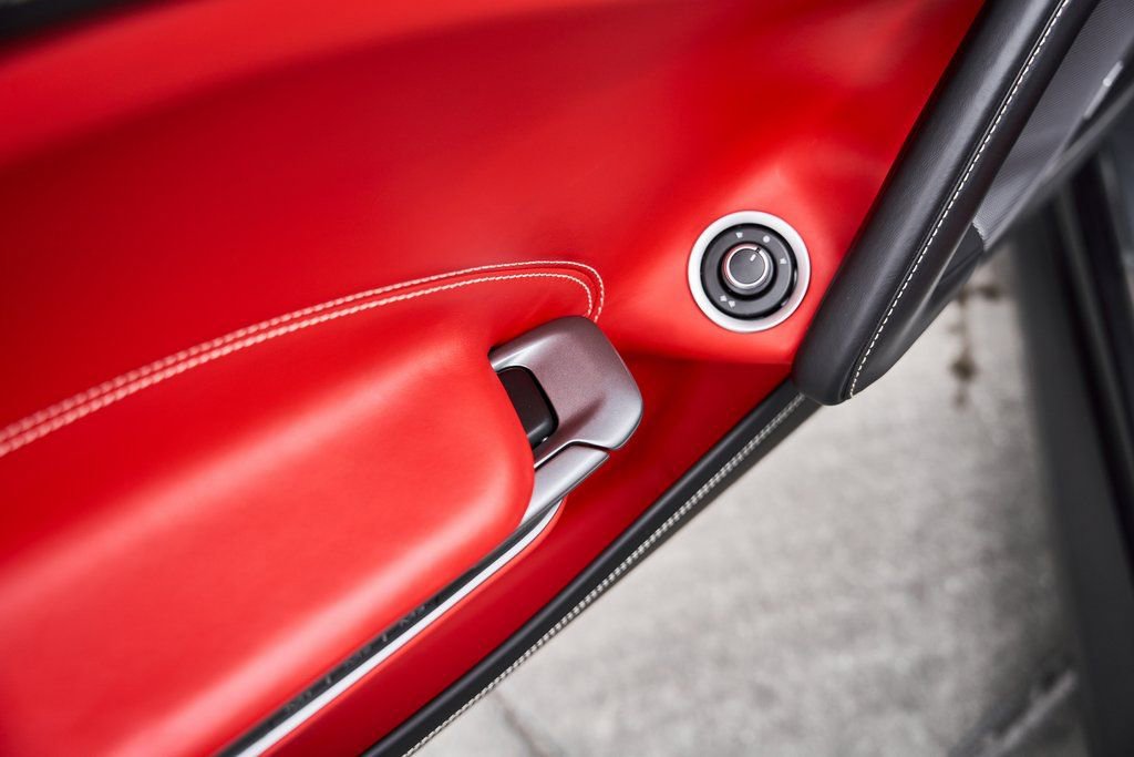 Used 2020 Ferrari GTC4Lusso T RWD image 34