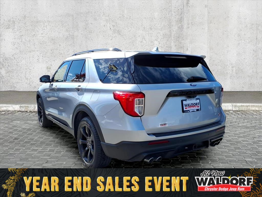 Used 2020 Ford Explorer ST w/ ST Street Pack image 5