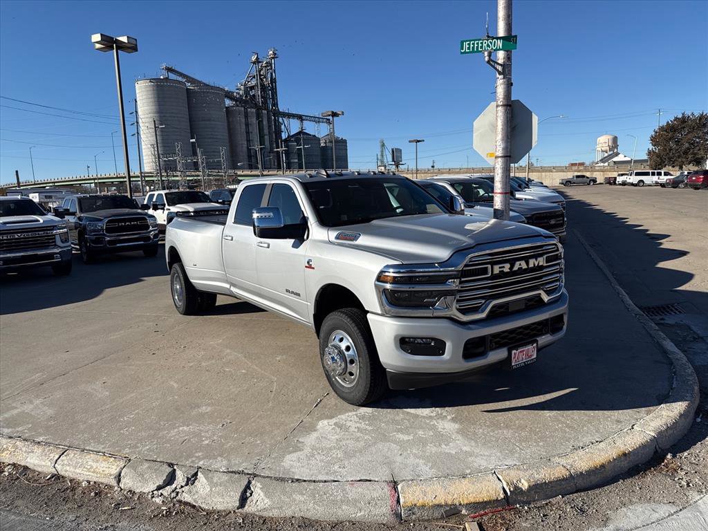 New 2026 RAM 3500 Laramie w/ Max Tow Package image 2