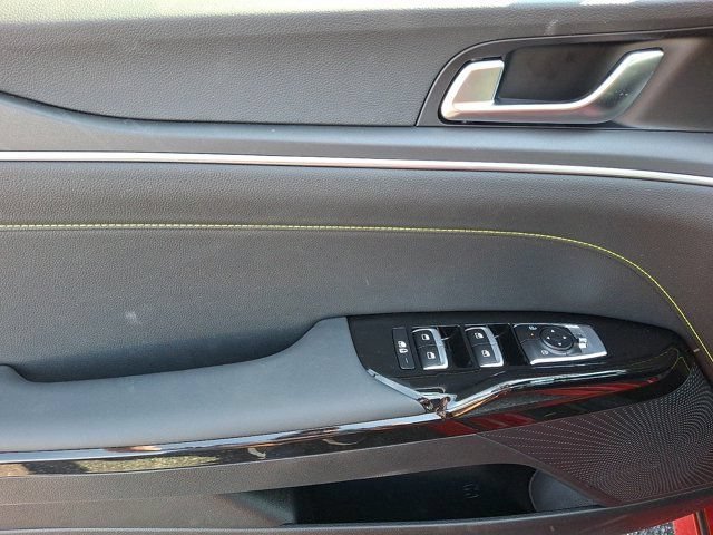 Used 2026 Kia K5 GT FWD image 16