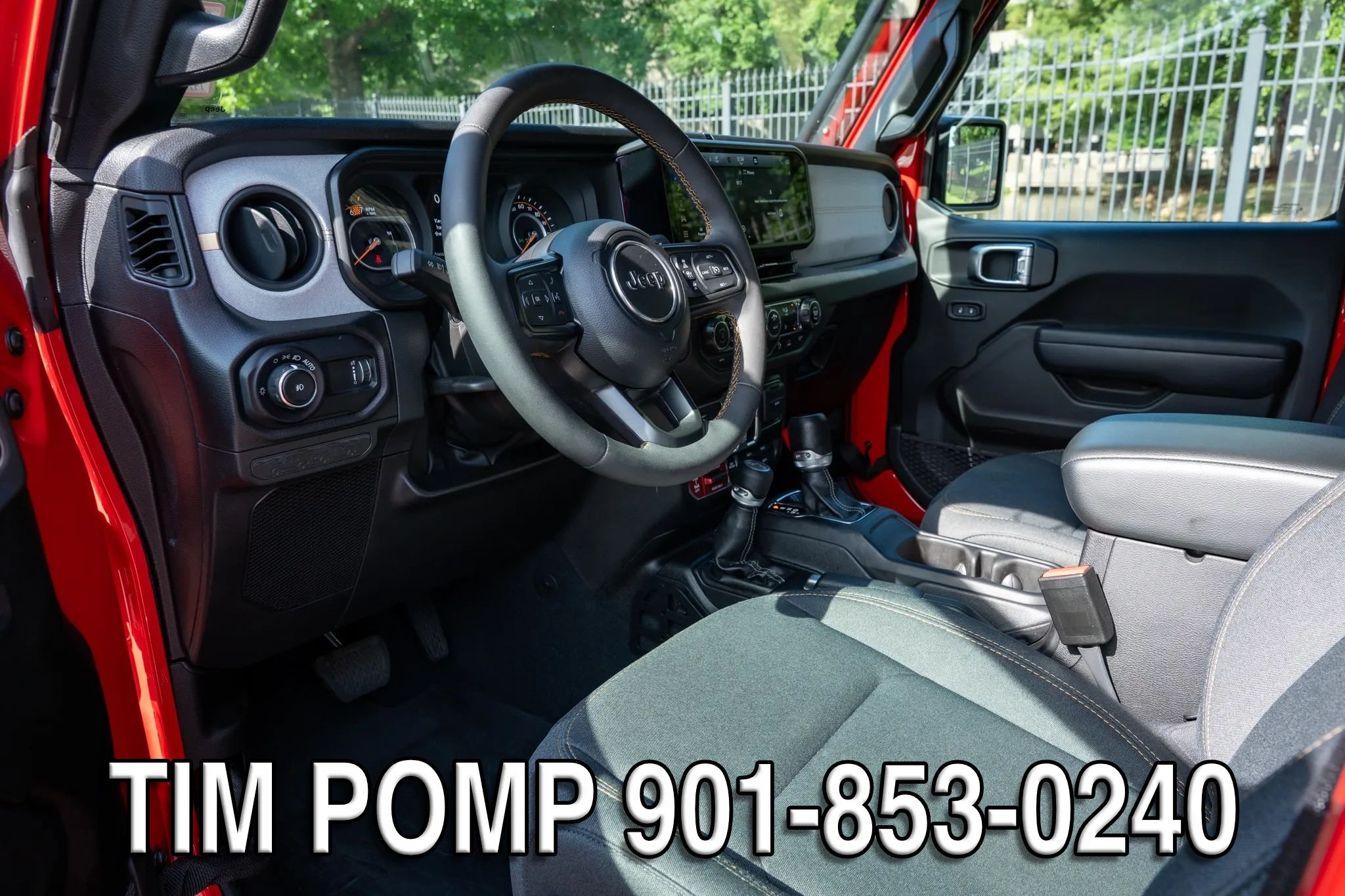 Used 2024 Jeep Wrangler Unlimited Sport AWD/4WD image 10