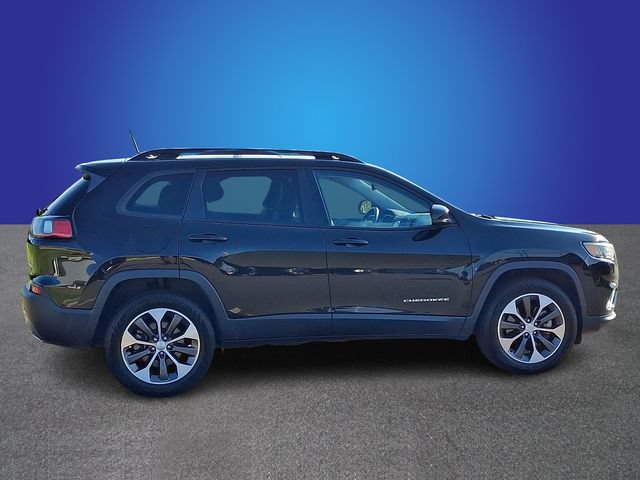 Used 2022 Jeep Cherokee Limited w/ Elite Package AWD/4WD image 5