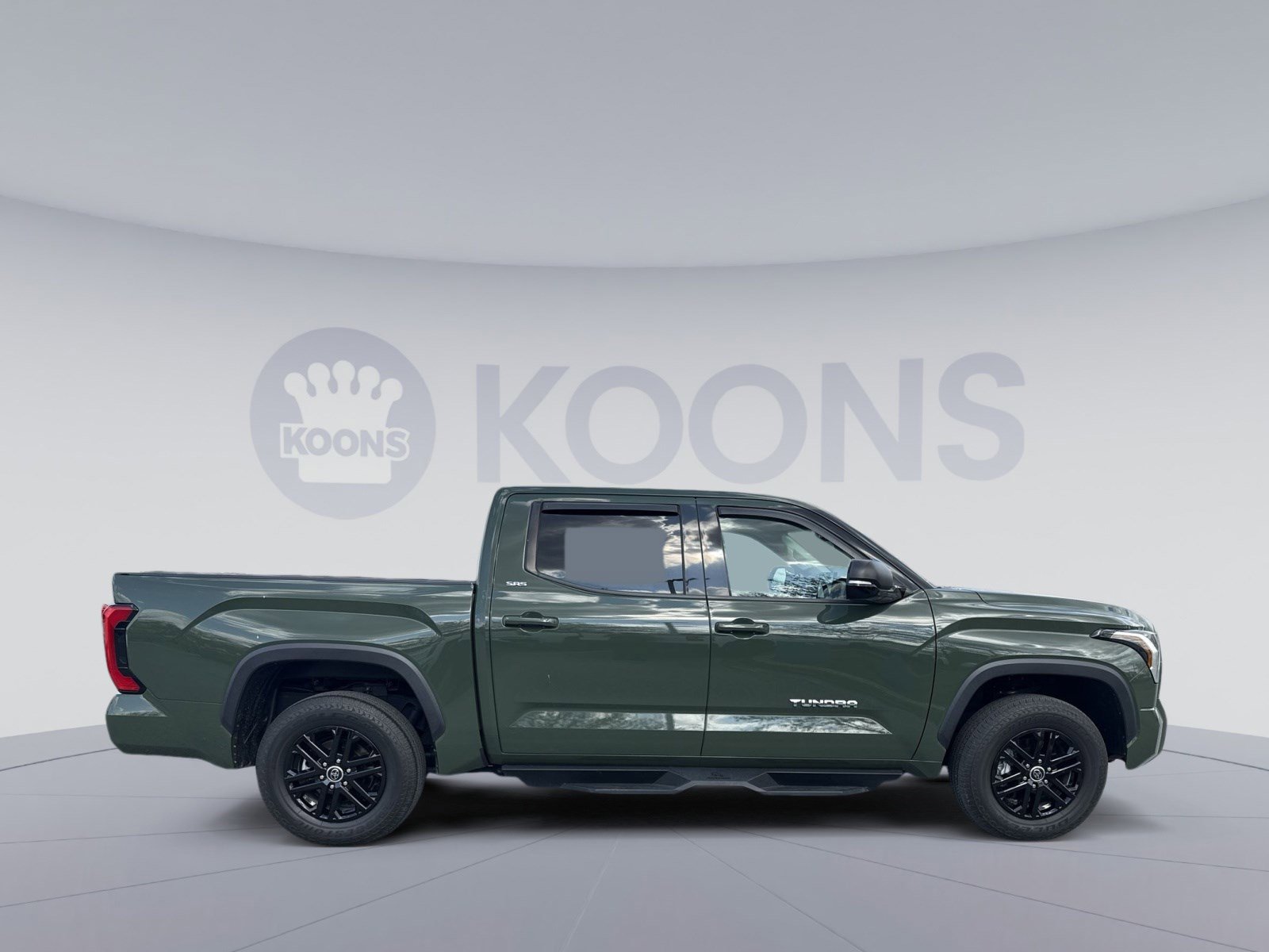 Used 2023 Toyota Tundra SR5 w/ SR5 Premium Package image 8