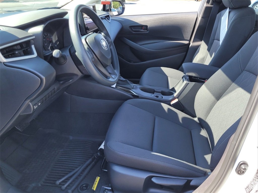 New 2025 Toyota Corolla LE image 4