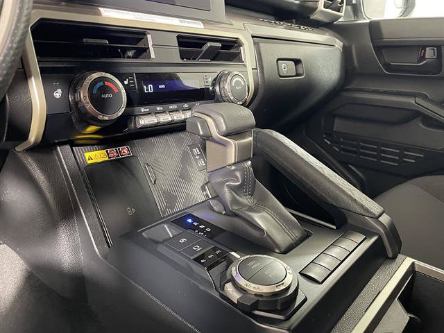 Certified 2024 Toyota Tacoma SR5 AWD/4WD image 20