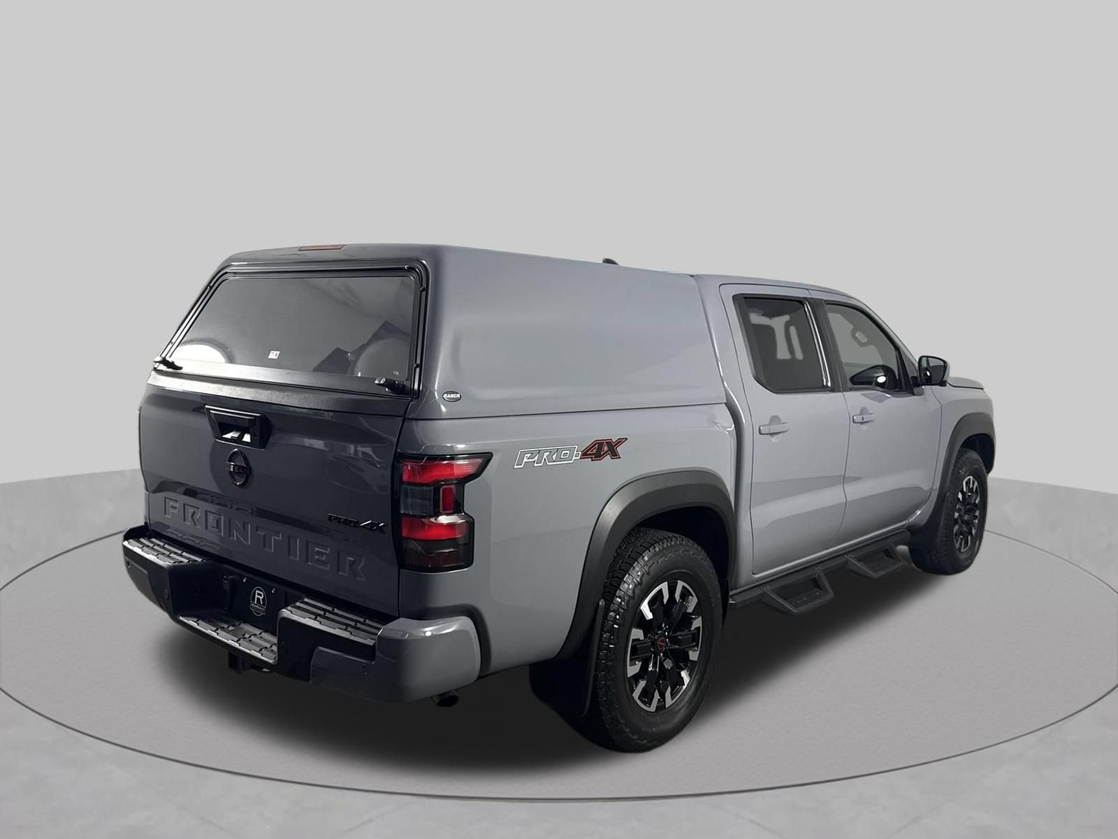 Used 2024 Nissan Frontier PRO-4X w/ Pro Convenience Package AWD/4WD image 32