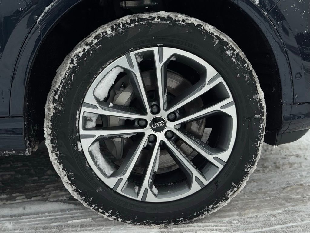 New 2026 Audi Q7 2.0T Premium image 8