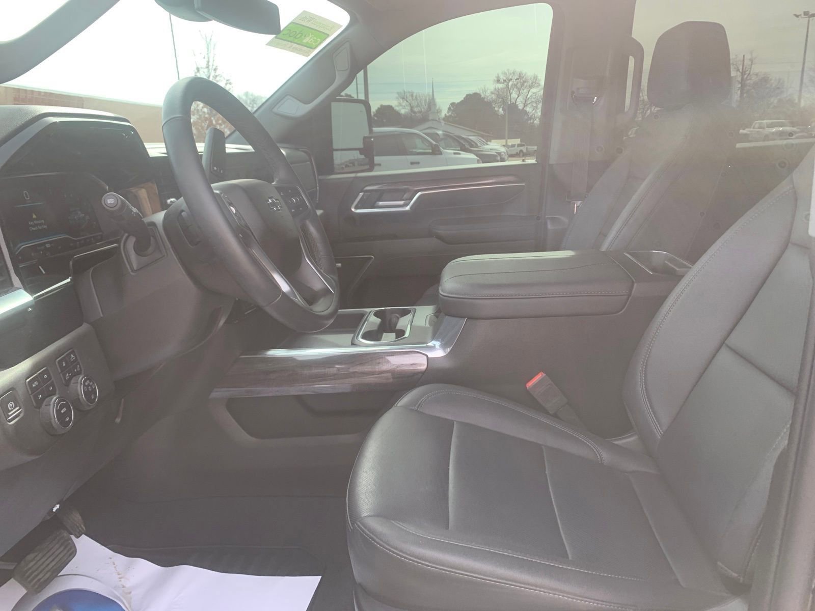 Used 2024 Chevrolet Silverado 2500 LTZ w/ LTZ Plus Package image 23