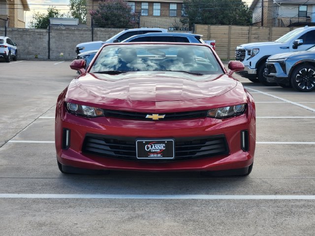 Used 2018 Chevrolet Camaro LT RWD image 10