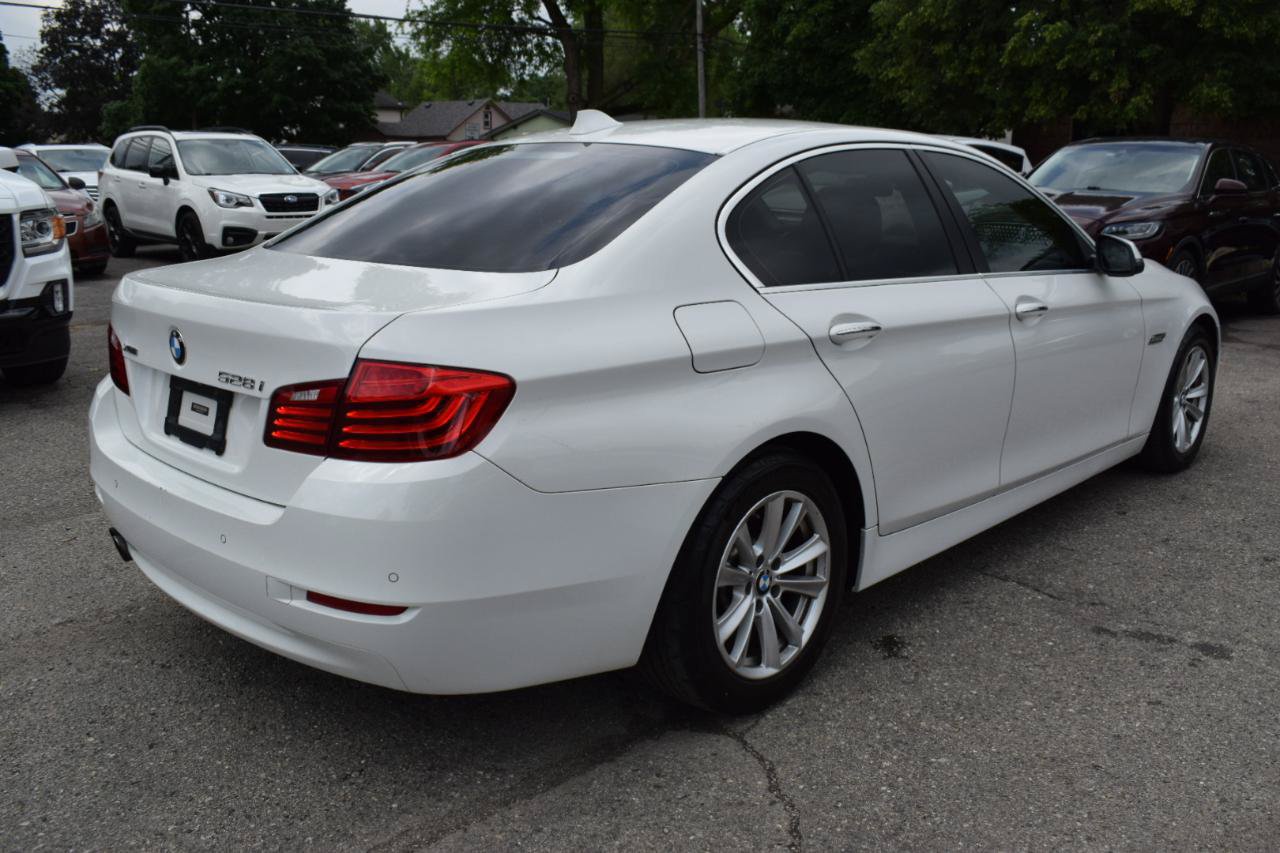 Used 2015 BMW 528i xDrive Sedan AWD/4WD image 6