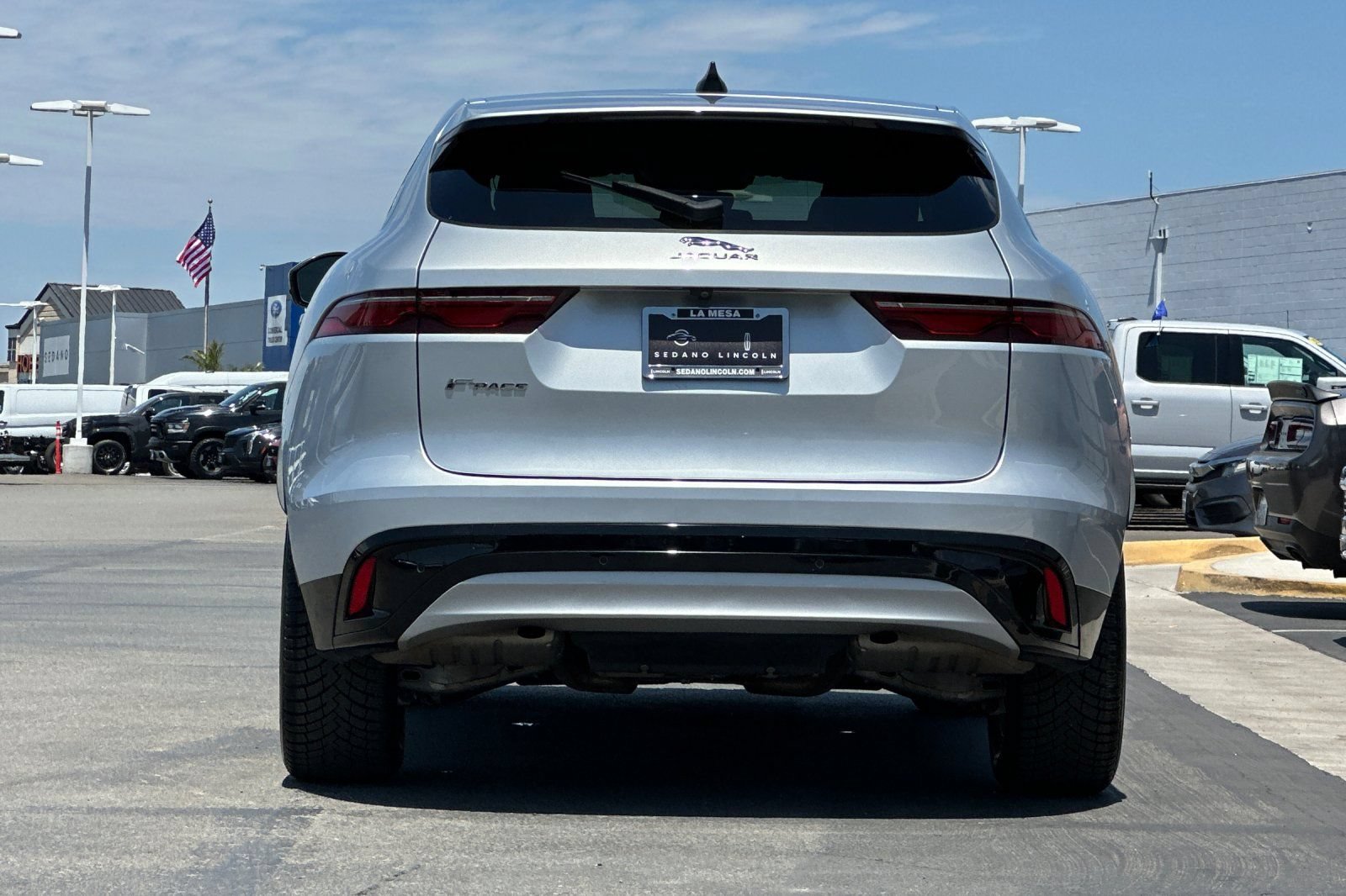 Used 2023 Jaguar F-PACE S AWD/4WD image 4