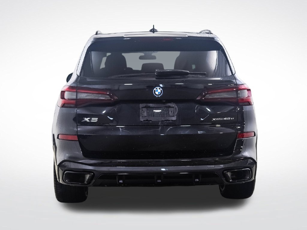 Used 2022 BMW X5 xDrive45e w/ M Sport Package AWD/4WD image 4