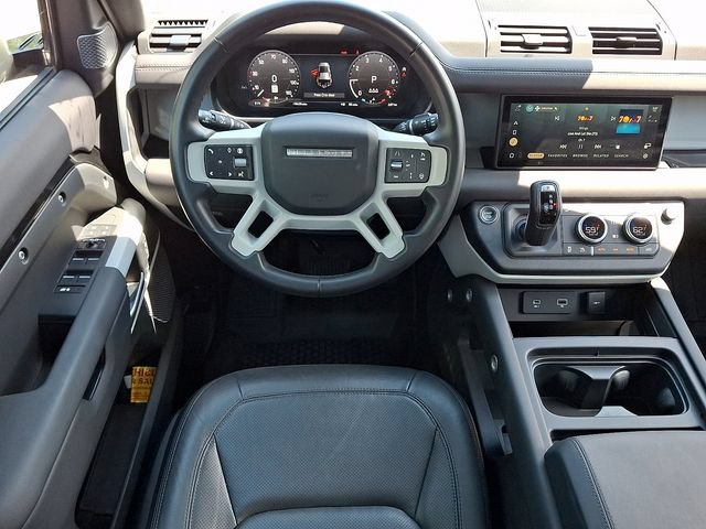 Used 2024 Land Rover Defender 110 S AWD/4WD image 11