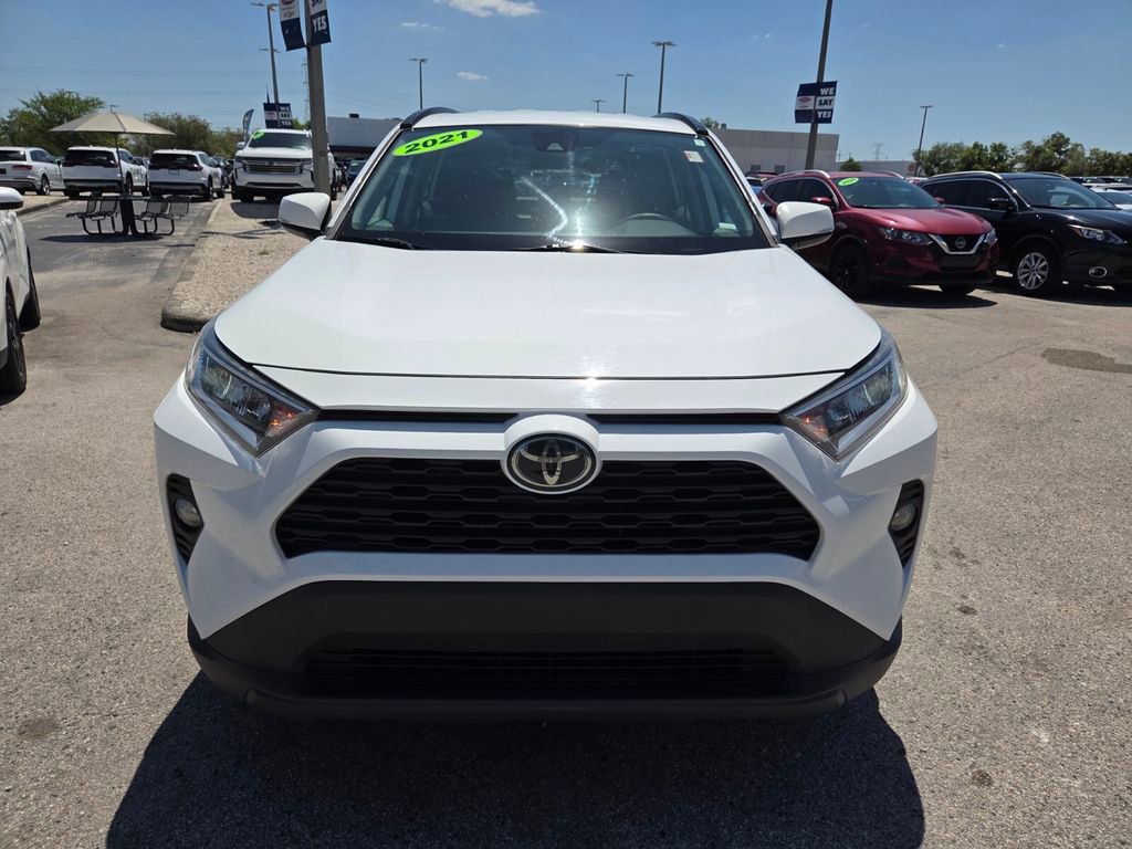 Used 2021 Toyota RAV4 XLE FWD image 18