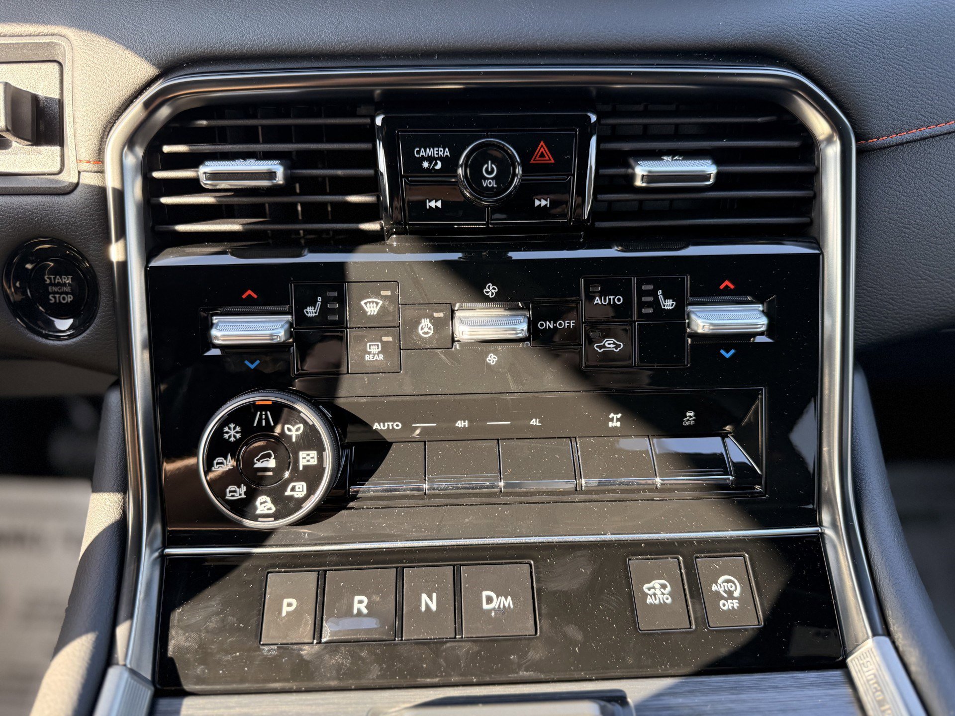 New 2026 Nissan Armada PRO-4X w/ Captain's Chari Seat Package image 10