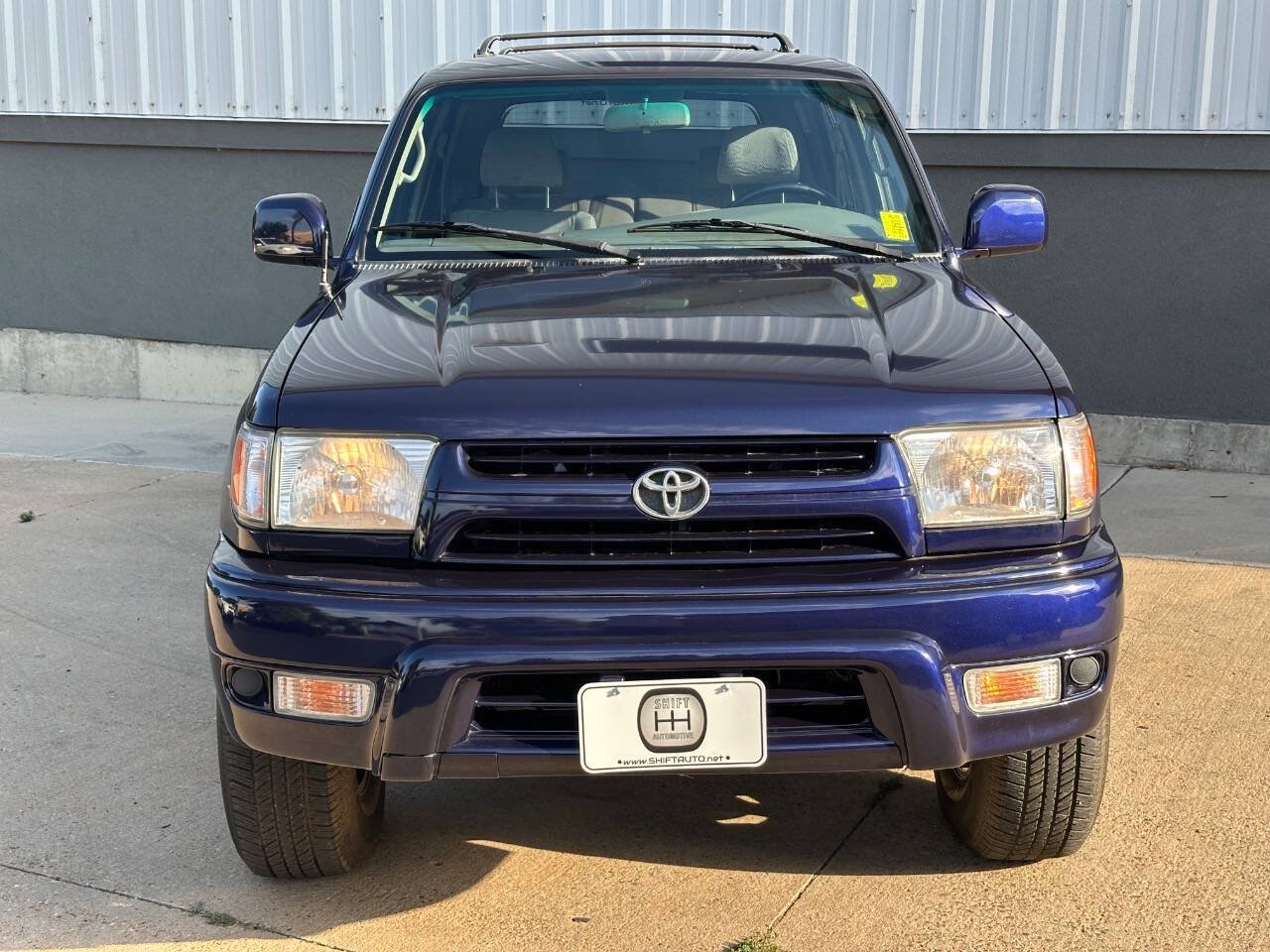 Used 2001 Toyota 4Runner SR5 w/ Upgrade Value Pkg 3 AWD/4WD image 31